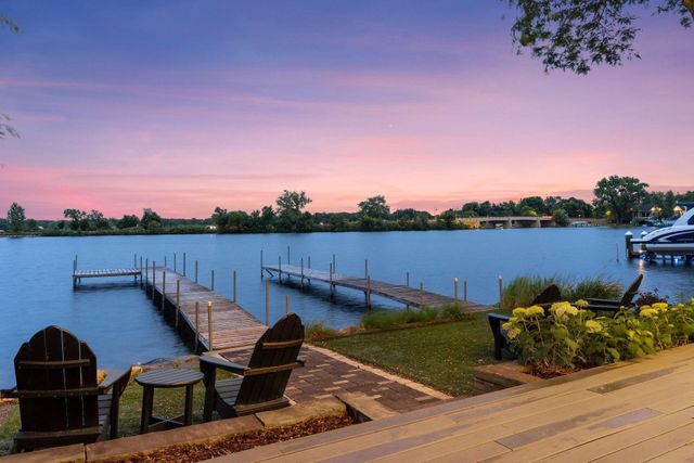 2807 McKenzie Point Road, Wayzata, MN 55391