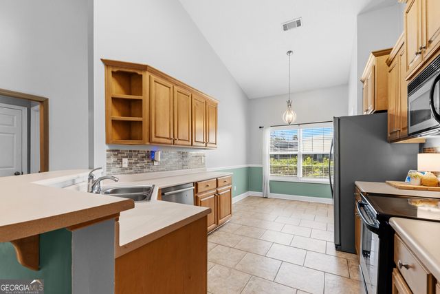 571 Henrietta Drive, Kingsland, GA 31548