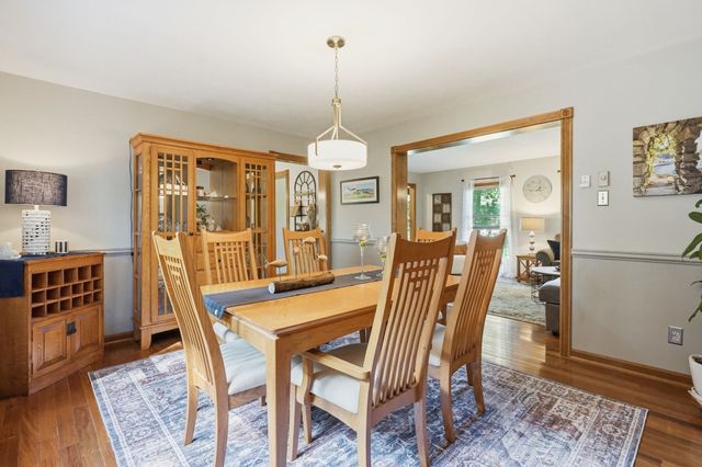6 Brittany Dr, Palmer, MA 01069