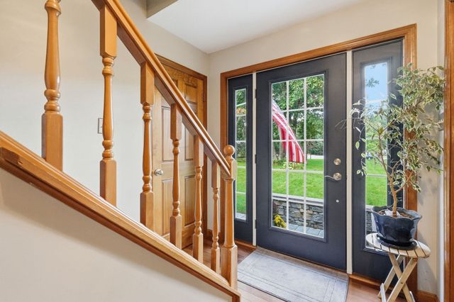 6 Brittany Dr, Palmer, MA 01069