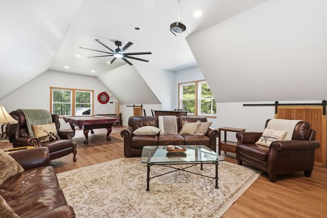6 Brittany Dr, Palmer, MA 01069