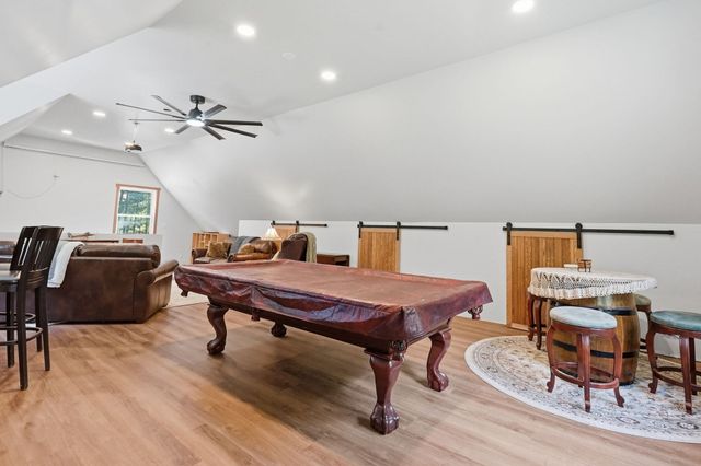 6 Brittany Dr, Palmer, MA 01069