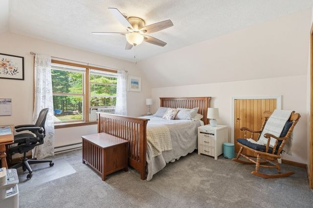 6 Brittany Dr, Palmer, MA 01069