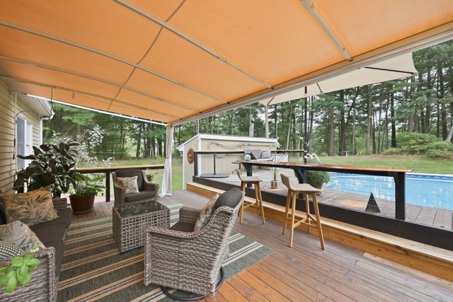 6 Brittany Dr, Palmer, MA 01069