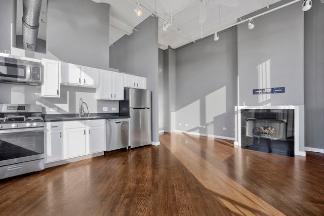 500 S CLINTON Street 817, Chicago, IL 60607