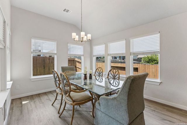 2224 Sur Ave, New Braunfels, TX 78132