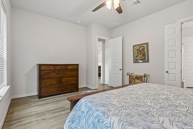 2224 Sur Ave, New Braunfels, TX 78132