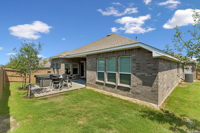 2224 Sur Ave, New Braunfels, TX 78132
