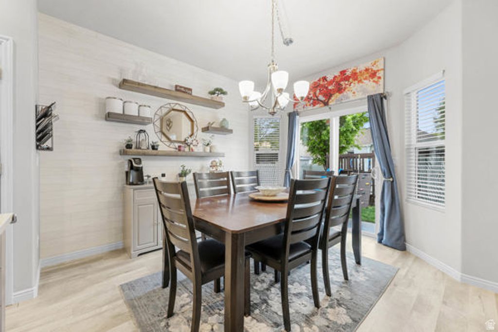 Image 12 of property listing at 262 HEIDELBERG PL, Stansbury Park, UT 84074