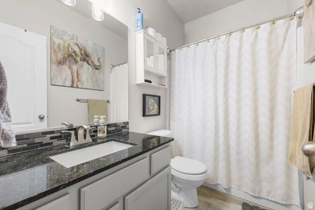 Image 17 of property listing at 262 HEIDELBERG PL, Stansbury Park, UT 84074