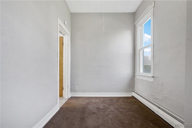 11 Laverack Avenue, Lancaster, NY 14086