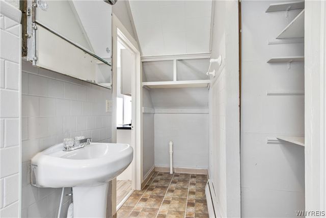 11 Laverack Avenue, Lancaster, NY 14086