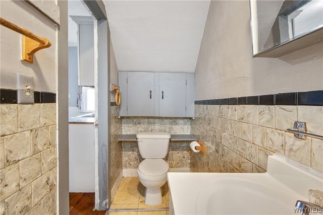 11 Laverack Avenue, Lancaster, NY 14086