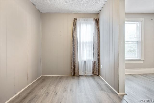 11 Laverack Avenue, Lancaster, NY 14086