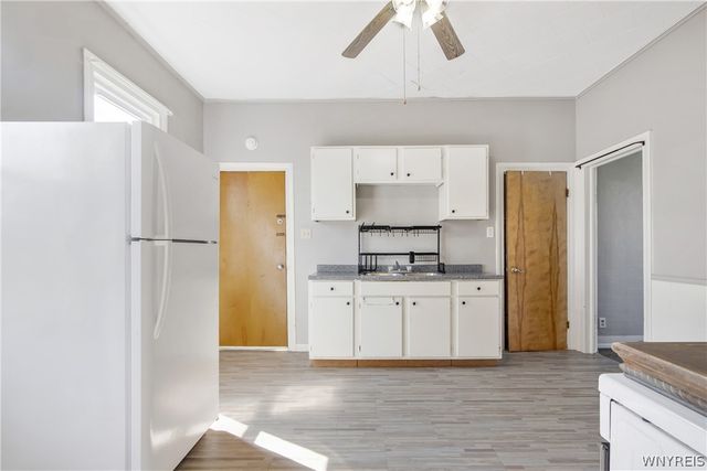 11 Laverack Avenue, Lancaster, NY 14086