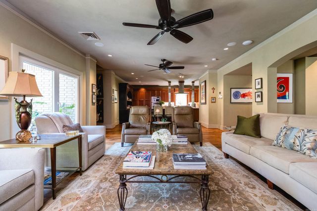 66 Avignon Court, Little Rock, AR 72223