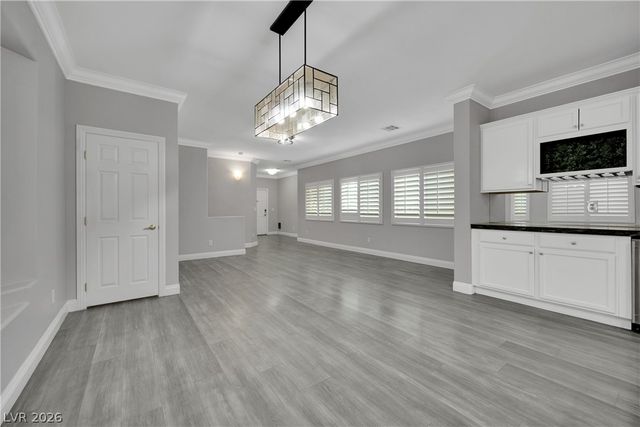 5017 Lower Falls Court, Las Vegas, NV 89141