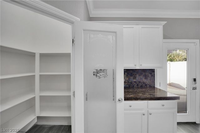 5017 Lower Falls Court, Las Vegas, NV 89141