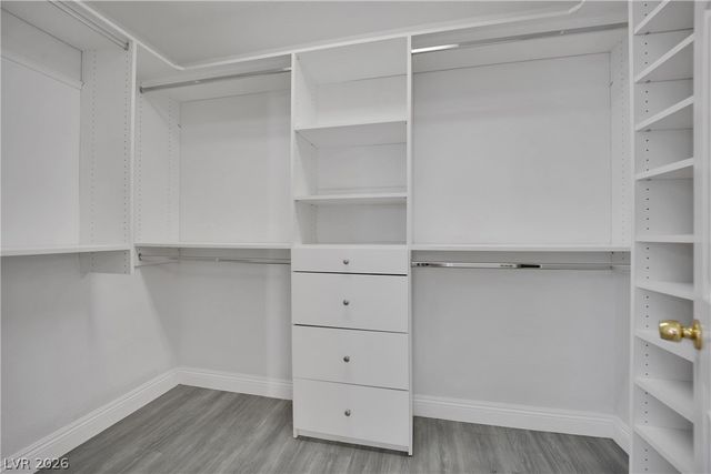 5017 Lower Falls Court, Las Vegas, NV 89141