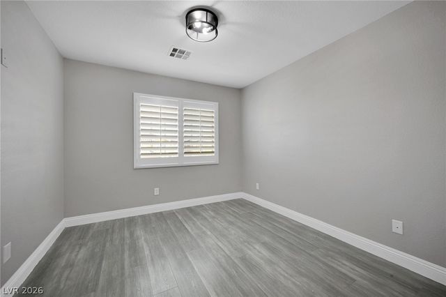 5017 Lower Falls Court, Las Vegas, NV 89141