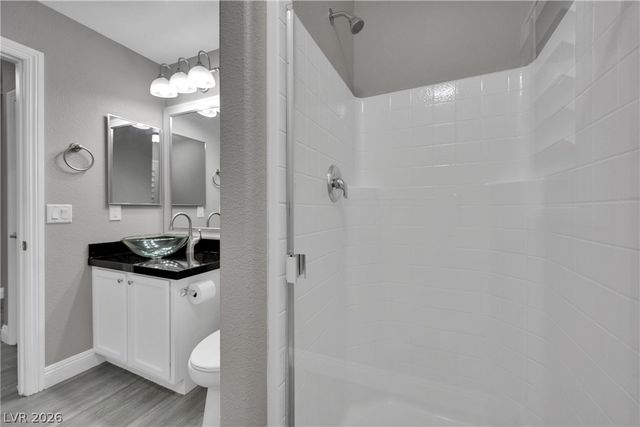 5017 Lower Falls Court, Las Vegas, NV 89141