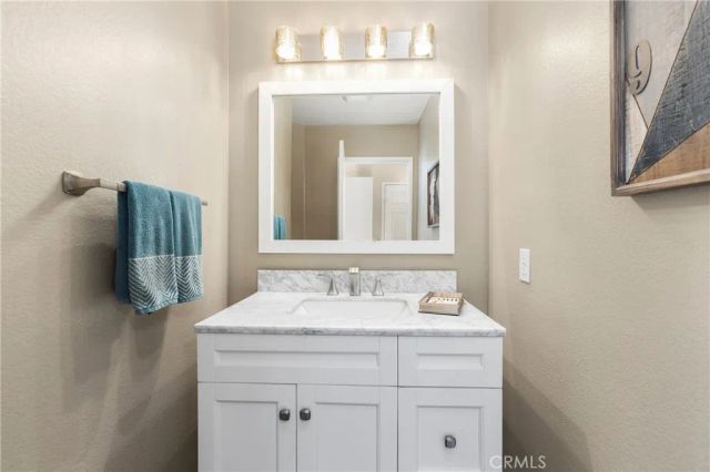 1213 E Sunflower, Orange, CA 92866