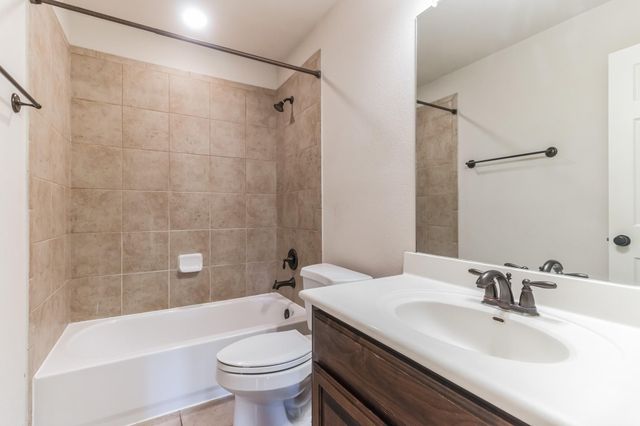 208 Angus DR, Cedar Park, TX 78613