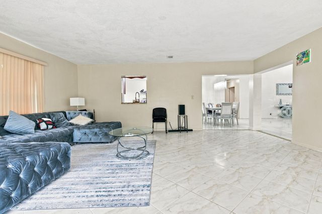 7918 HIBISCUS Circle 59, Tamarac, FL 33321