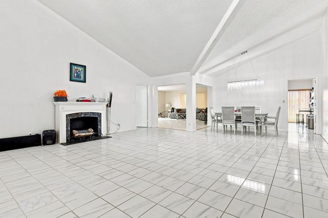 7918 HIBISCUS Circle 59, Tamarac, FL 33321
