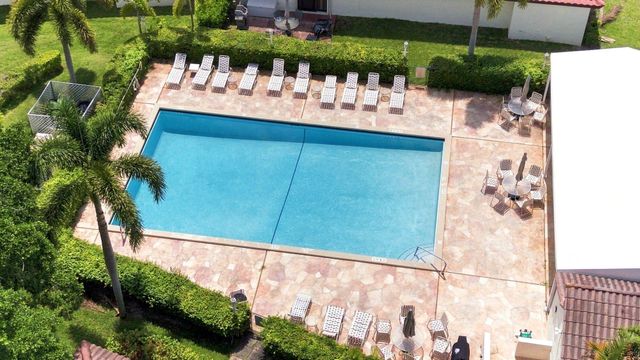 7918 HIBISCUS Circle 59, Tamarac, FL 33321