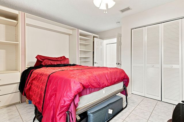 7918 HIBISCUS Circle 59, Tamarac, FL 33321