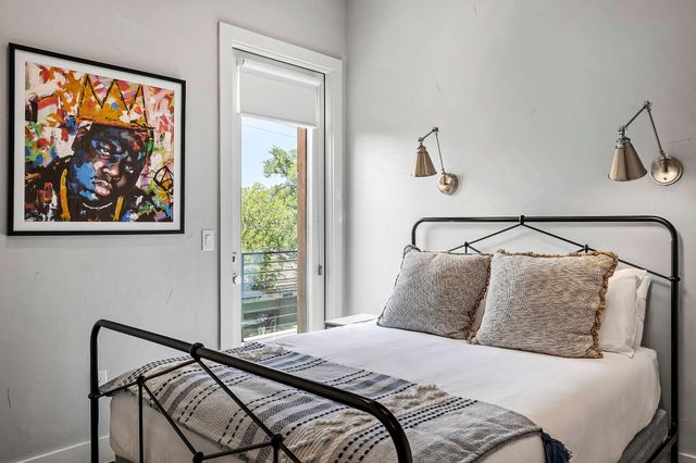 2414 Kinney RD, Austin, TX 78704