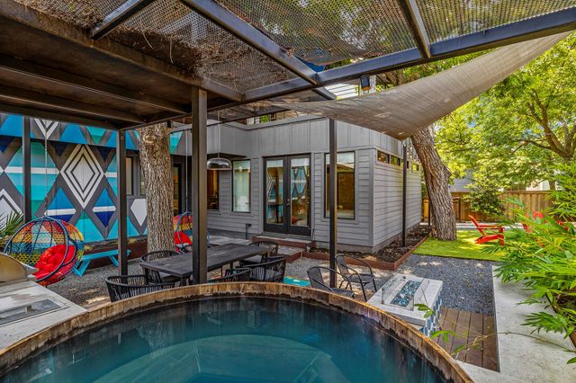 2414 Kinney RD, Austin, TX 78704