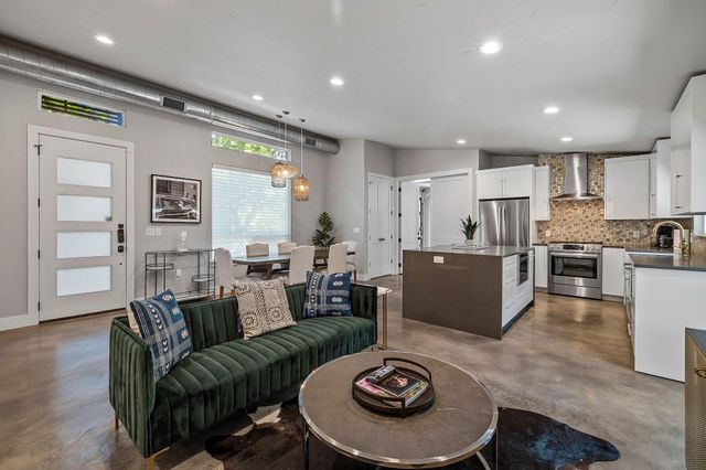 2414 Kinney RD, Austin, TX 78704