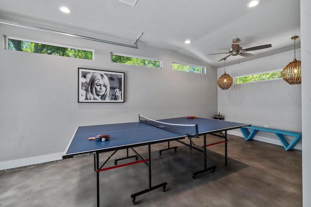 2414 Kinney RD, Austin, TX 78704