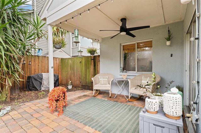 3274 MONTROSE CIRCLE, Palm Harbor, FL 34684