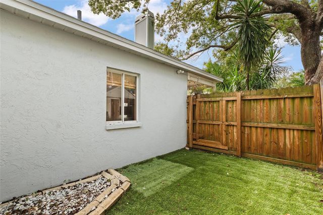 3274 MONTROSE CIRCLE, Palm Harbor, FL 34684
