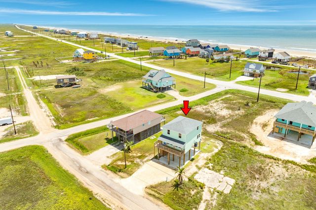 4726 Palm Street, Freeport, TX 77541