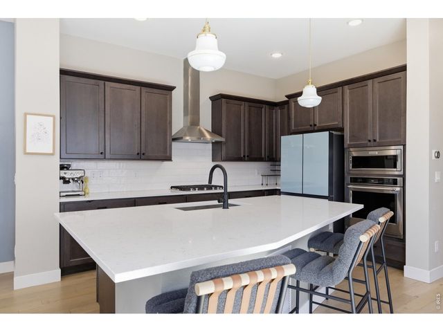 10329 E 62nd Ave, Denver, CO 80238