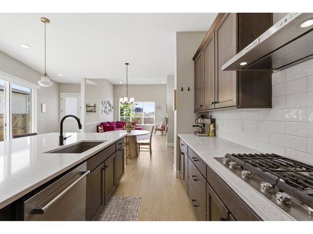 10329 E 62nd Ave, Denver, CO 80238