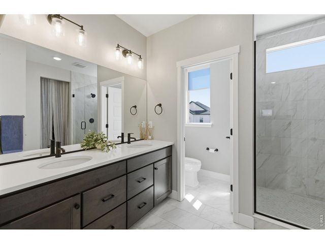 10329 E 62nd Ave, Denver, CO 80238