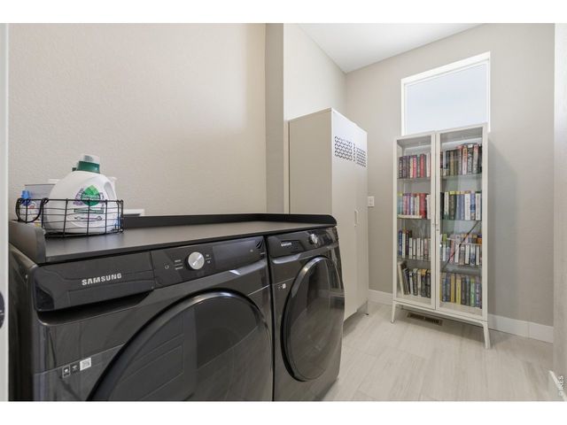 10329 E 62nd Ave, Denver, CO 80238