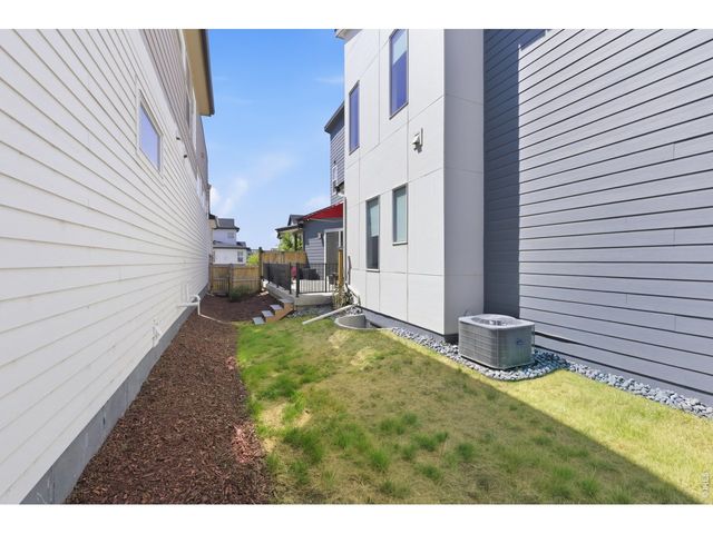 10329 E 62nd Ave, Denver, CO 80238
