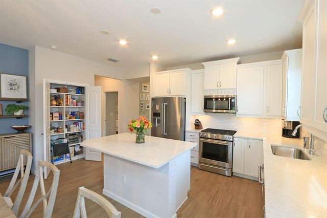 13087 SW VERMILLION Circle, Port St. Lucie, FL 34987