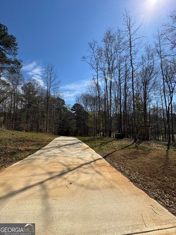 46 W Greenwood Drive, Carrollton, GA 30117