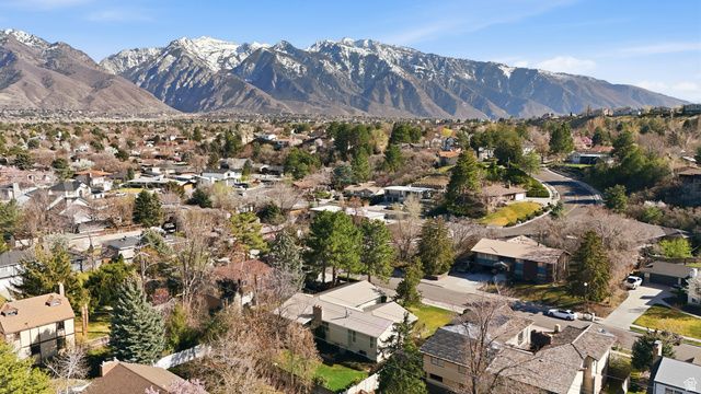 1781 E PORTAL WAY, Sandy, UT 84093