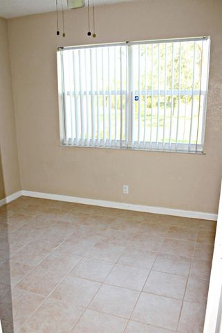 1500 SE Royal Green Circle 102, Port St. Lucie, FL 34952