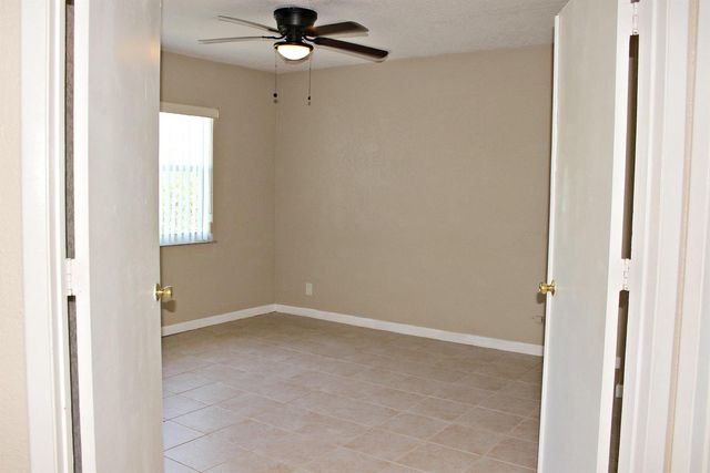 1500 SE Royal Green Circle 102, Port St. Lucie, FL 34952