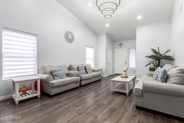 9167 N 73RD Lane, Peoria, AZ 85345