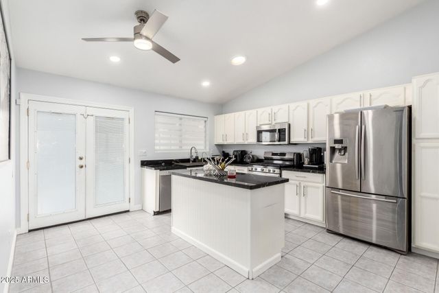 9167 N 73RD Lane, Peoria, AZ 85345